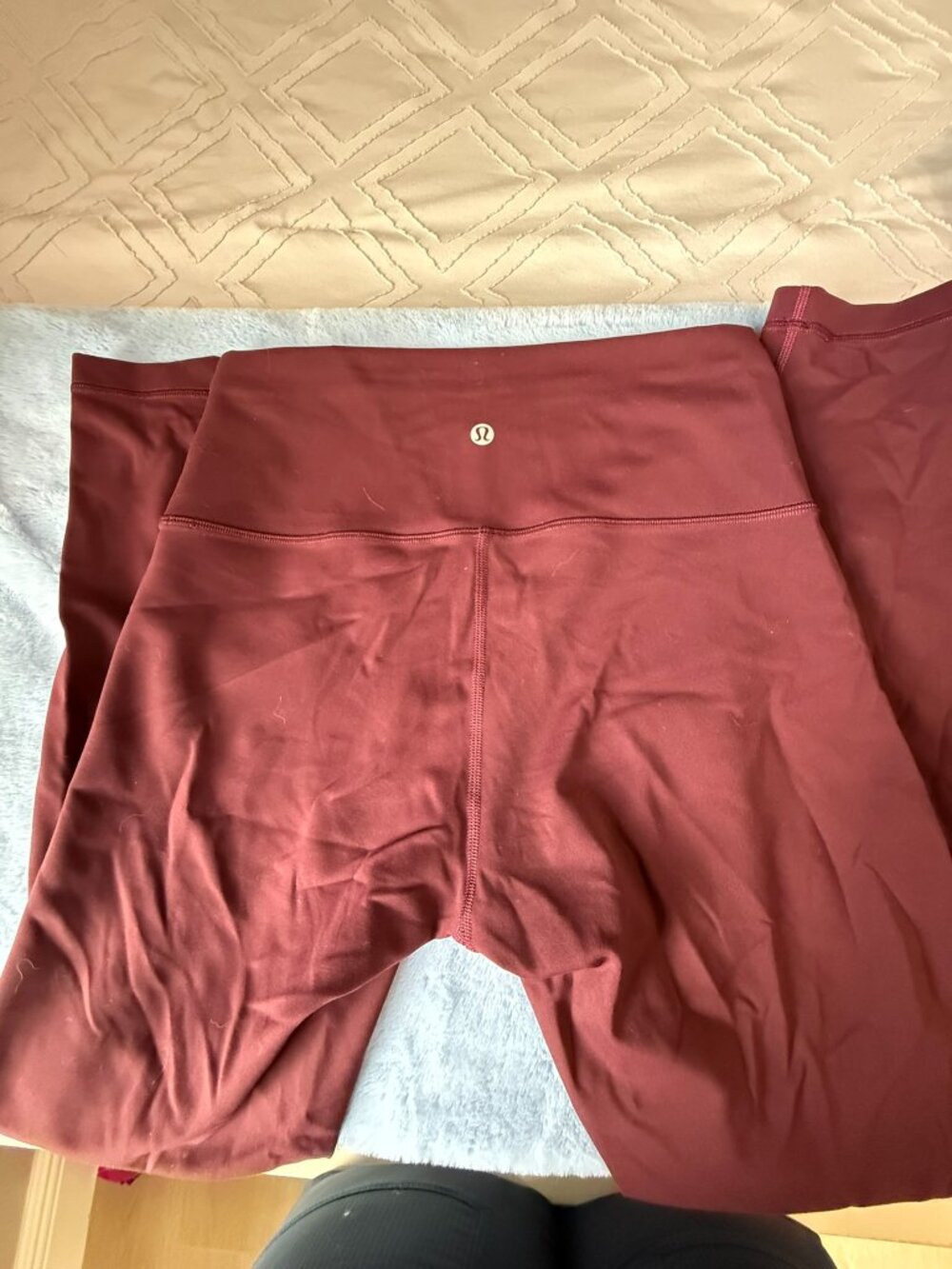 Lululemon Wunder Train Leggings 25" (rust color) - size 8
